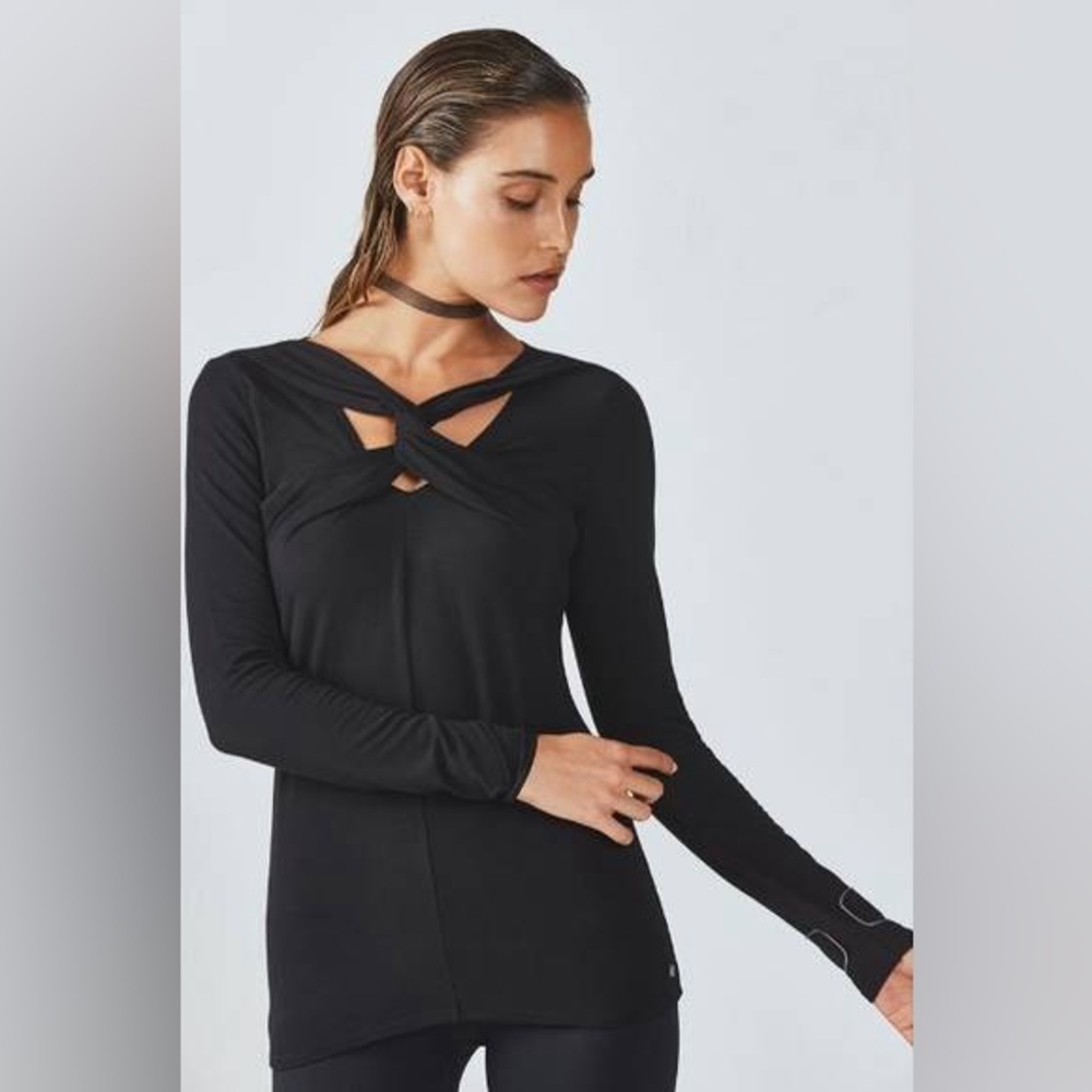 Fabletics Black Sadie Twist Front Long Sleeve Shirt